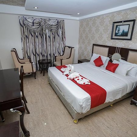 Hotel Sidhartha Chalakudy Kizhake Chalakudi Экстерьер фото