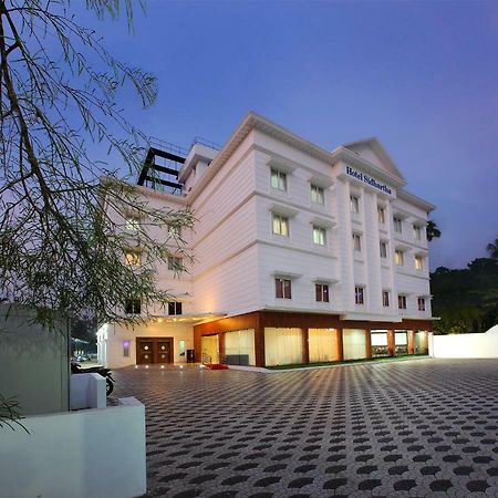 Hotel Sidhartha Chalakudy Kizhake Chalakudi Экстерьер фото