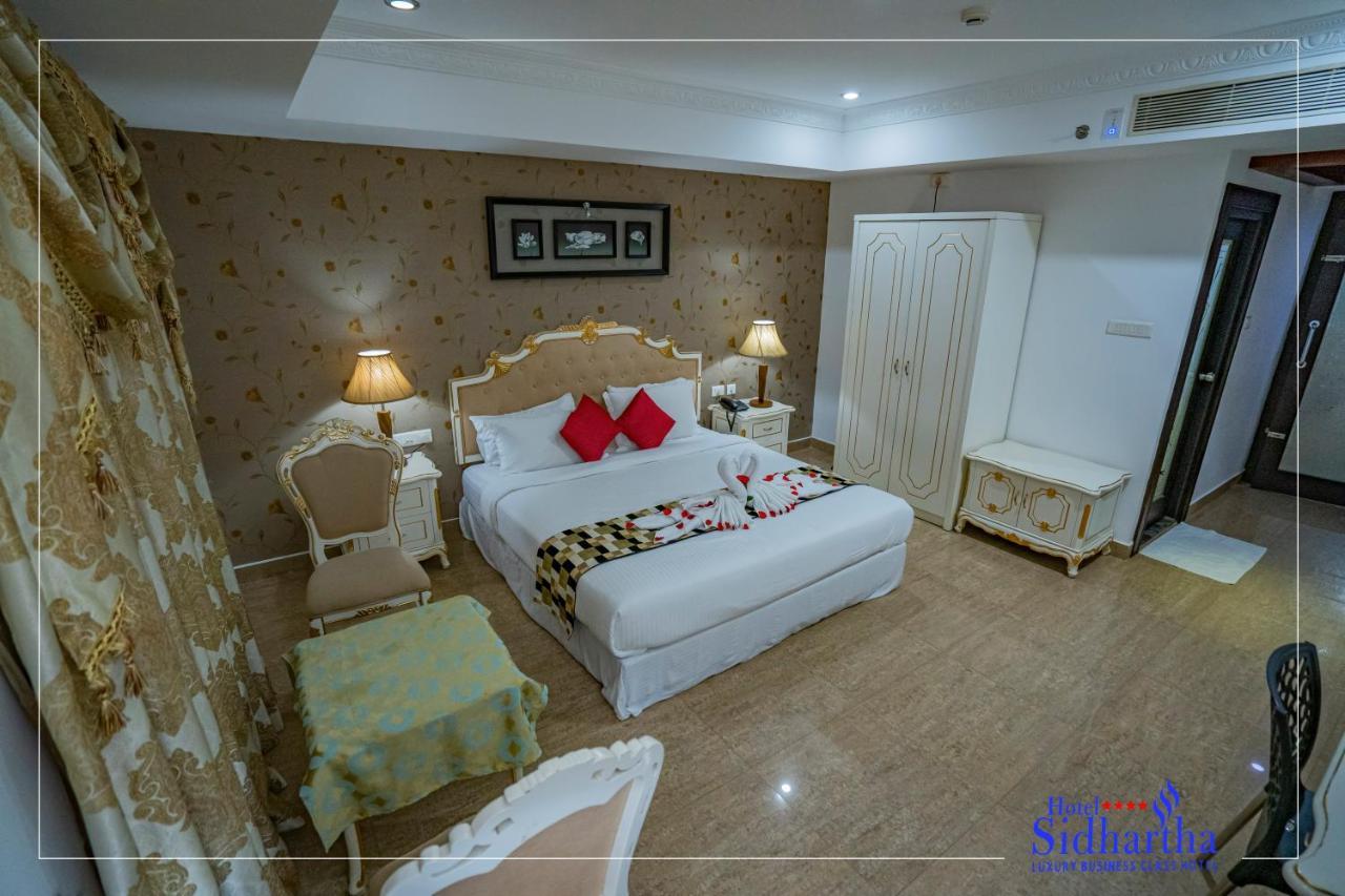 Hotel Sidhartha Chalakudy Kizhake Chalakudi Экстерьер фото