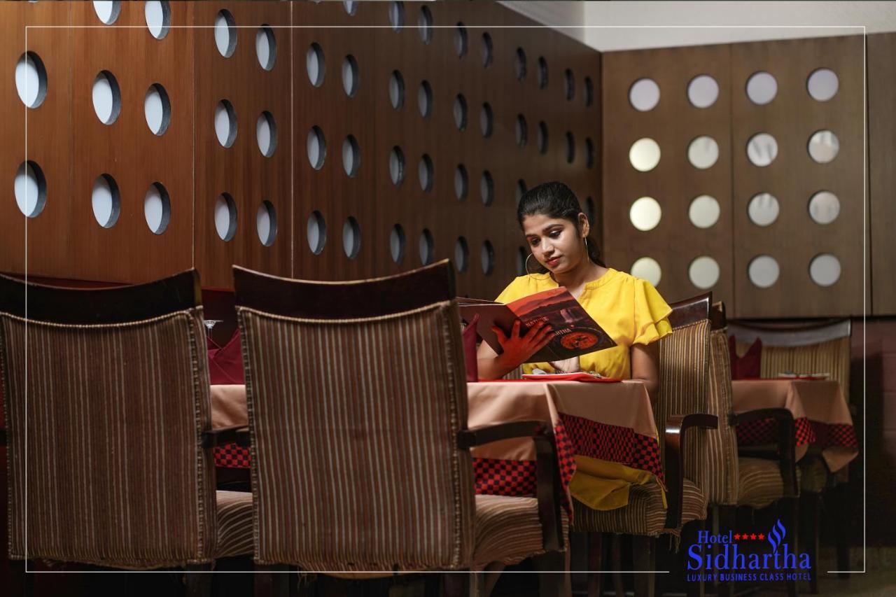 Hotel Sidhartha Chalakudy Kizhake Chalakudi Экстерьер фото