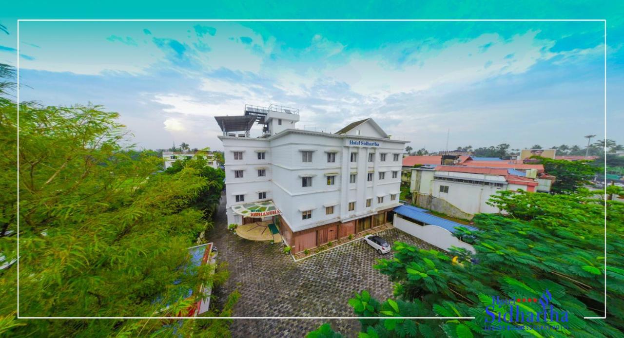 Hotel Sidhartha Chalakudy Kizhake Chalakudi Экстерьер фото