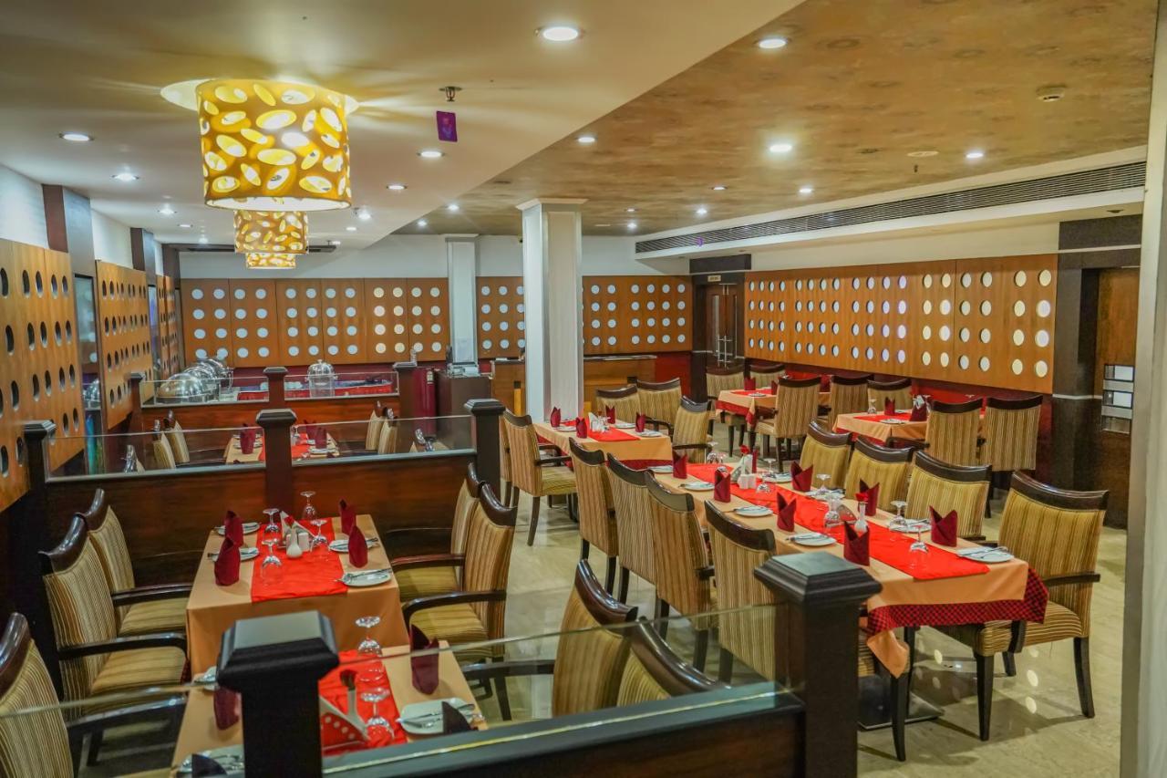 Hotel Sidhartha Chalakudy Kizhake Chalakudi Экстерьер фото