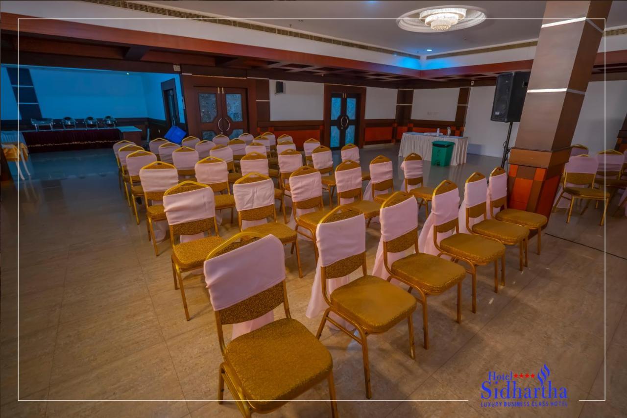 Hotel Sidhartha Chalakudy Kizhake Chalakudi Экстерьер фото